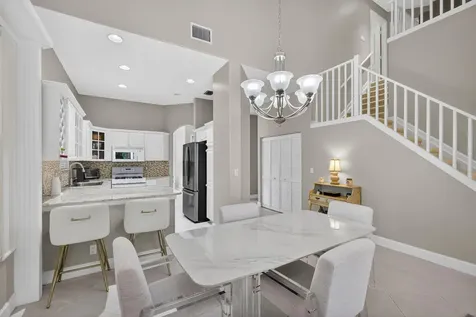 26 Porta Vista Circle Palm Beach Gardens FL 33418