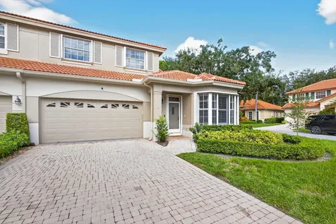 26 Porta Vista Circle Palm Beach Gardens FL 33418