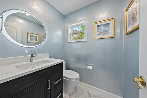 17 Commodore Place Palm Beach Gardens FL 33418