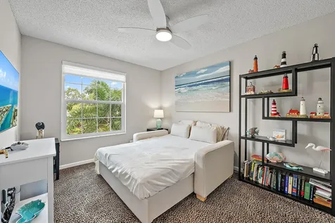 17 Commodore Place Palm Beach Gardens FL 33418