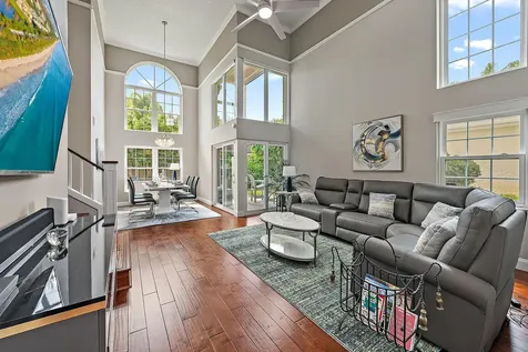 17 Commodore Place Palm Beach Gardens FL 33418