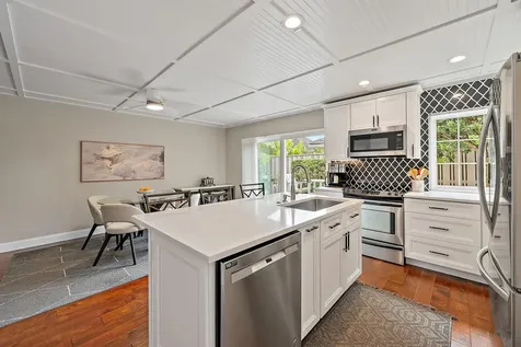 17 Commodore Place Palm Beach Gardens FL 33418