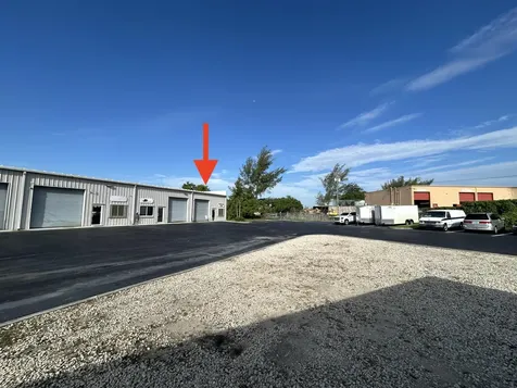 806 Old Dixie Highway Lake Park FL 33403