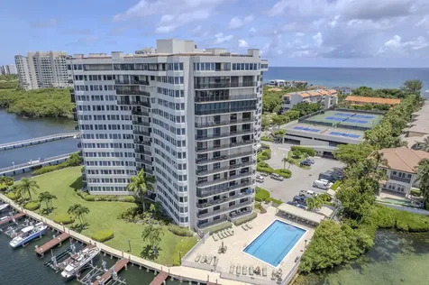 3912 S Ocean Boulevard Highland Beach FL 33487