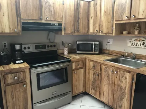 499 Piedmont K Delray Beach FL 33484
