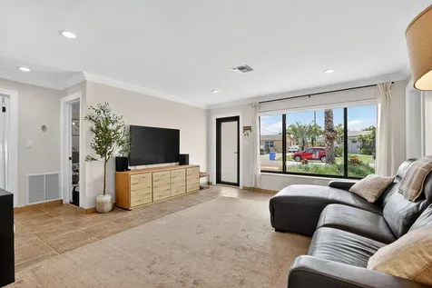 2840 Ne 7th Terrace Pompano Beach FL 33064