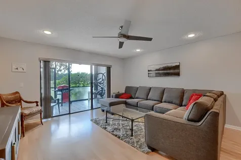 14 Southport Lane Boynton Beach FL 33436