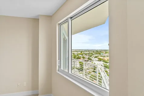 1551 N Flagler Drive West Palm Beach FL 33401
