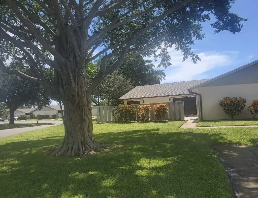 8173 Ambach Way Hypoluxo FL 33462