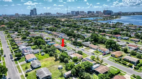 1357 9th Street West Palm Beach FL 33401