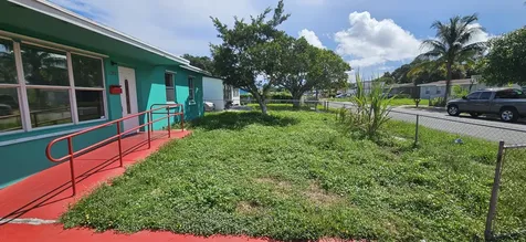 1357 9th Street West Palm Beach FL 33401