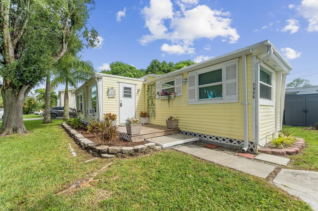 2886 Se La Palma Terrace Stuart FL 34997