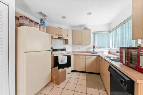 10372 Sw 9th Lane Pembroke Pines FL 33025