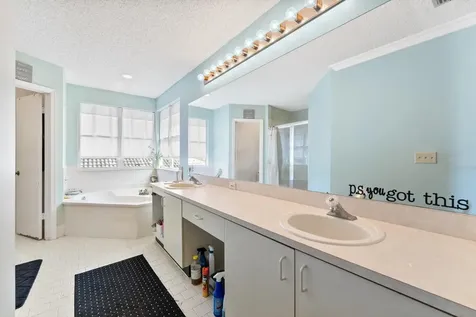 10372 Sw 9th Lane Pembroke Pines FL 33025