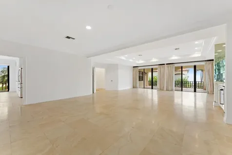 5841 N Ocean Boulevard Ocean Ridge FL 33435