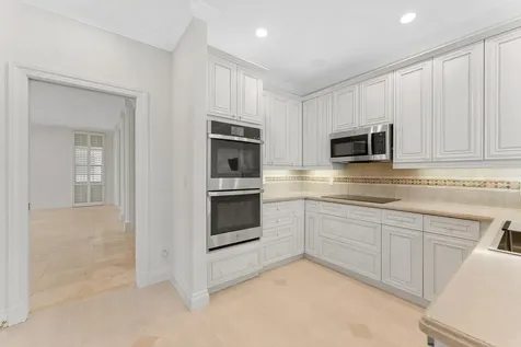 5841 N Ocean Boulevard Ocean Ridge FL 33435