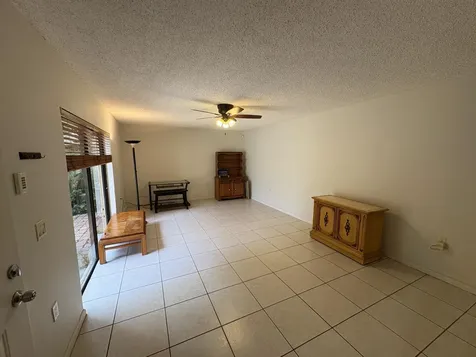 2950 SW 22nd Circle Delray Beach FL 33445