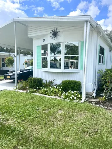29 Quintanna Roo Lane Port Saint Lucie FL 34952