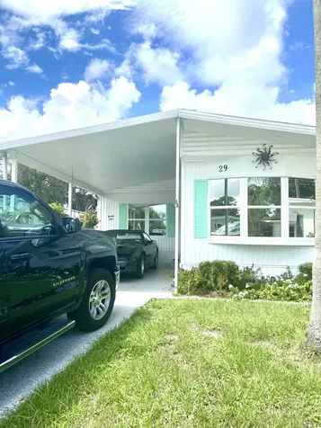 29 Quintanna Roo Lane Port Saint Lucie FL 34952