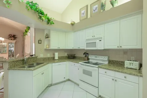 4139 NE Moon River Circle Jensen Beach FL 34957