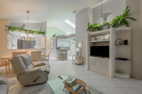 4139 NE Moon River Circle Jensen Beach FL 34957