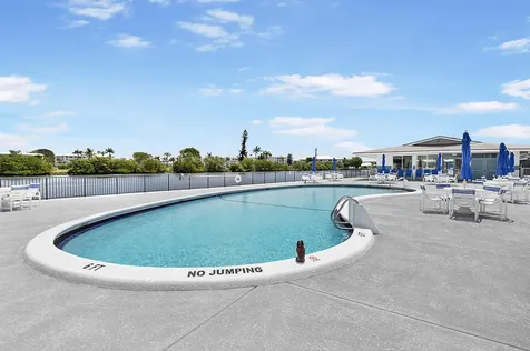 2420 S Federal Highway Boynton Beach FL 33435