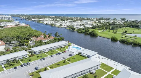 2420 S Federal Highway Boynton Beach FL 33435