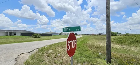 7003 Tide Circle LaBelle FL 33935