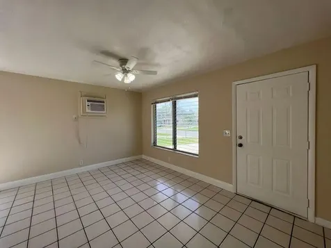 1360 10th Street West Palm Beach FL 33401