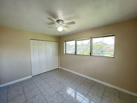 1360 10th Street West Palm Beach FL 33401