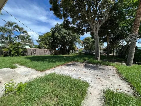 1360 10th Street West Palm Beach FL 33401