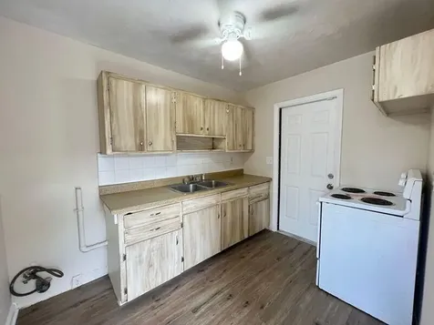 1360 10th Street West Palm Beach FL 33401