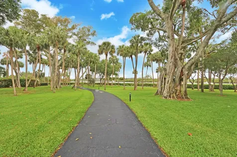 1000 N Us Highway 1 Jupiter FL 33477