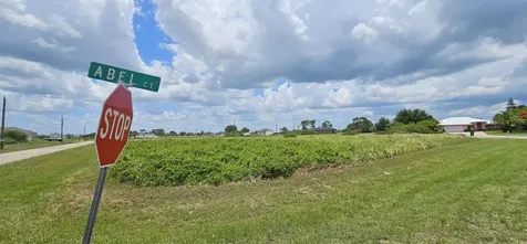 9008 Abel Court LaBelle FL 33935