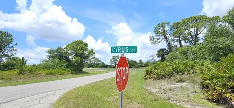 5006 Cyrus Court LaBelle FL 33935