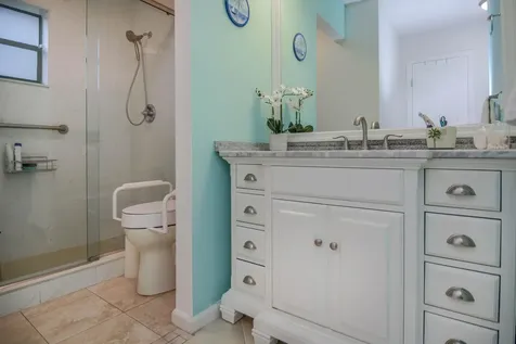 4580 Laurel Tree Road Boynton Beach FL 33436