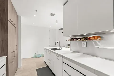 300 S Australian Avenue West Palm Beach FL 33401