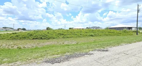 7001 Tide Circle LaBelle FL 33935