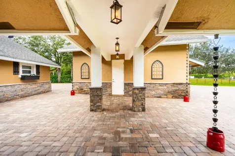 8960 Nw 68th Court Parkland FL 33067