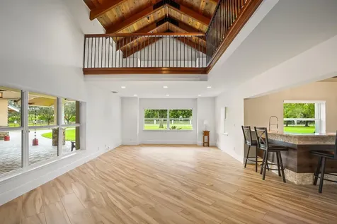 8960 Nw 68th Court Parkland FL 33067