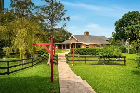 8960 Nw 68th Court Parkland FL 33067