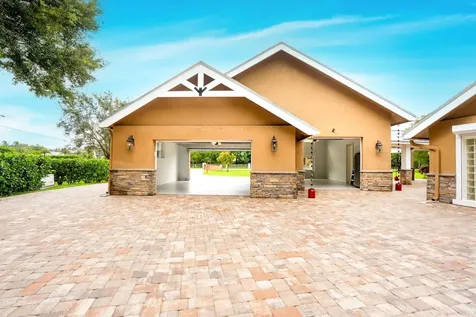 8960 Nw 68th Court Parkland FL 33067