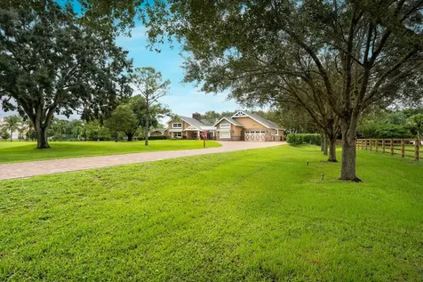 8960 Nw 68th Court Parkland FL 33067