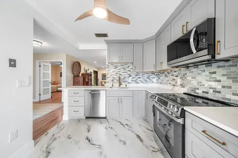 33 Copper Pod Court Royal Palm Beach FL 33411