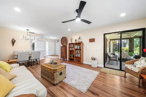 33 Copper Pod Court Royal Palm Beach FL 33411