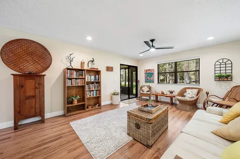 33 Copper Pod Court Royal Palm Beach FL 33411