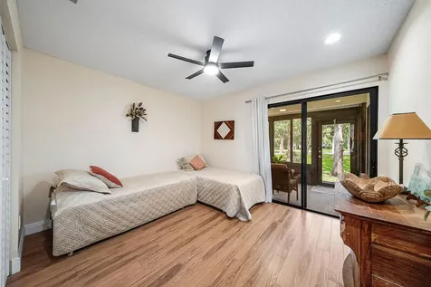 33 Copper Pod Court Royal Palm Beach FL 33411