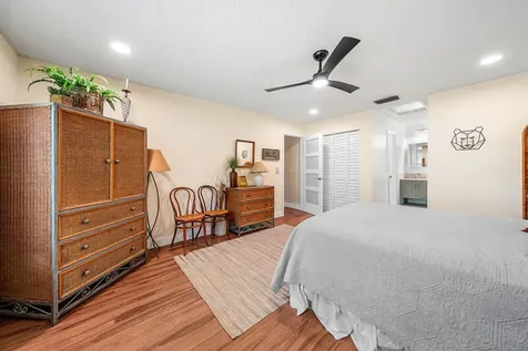 33 Copper Pod Court Royal Palm Beach FL 33411