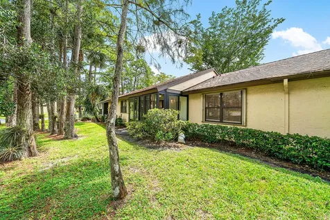 33 Copper Pod Court Royal Palm Beach FL 33411