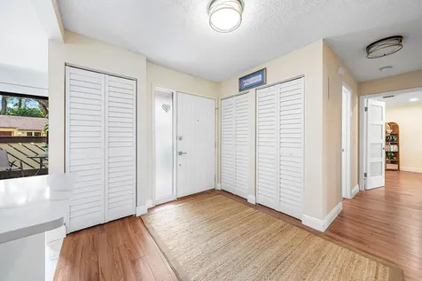 33 Copper Pod Court Royal Palm Beach FL 33411